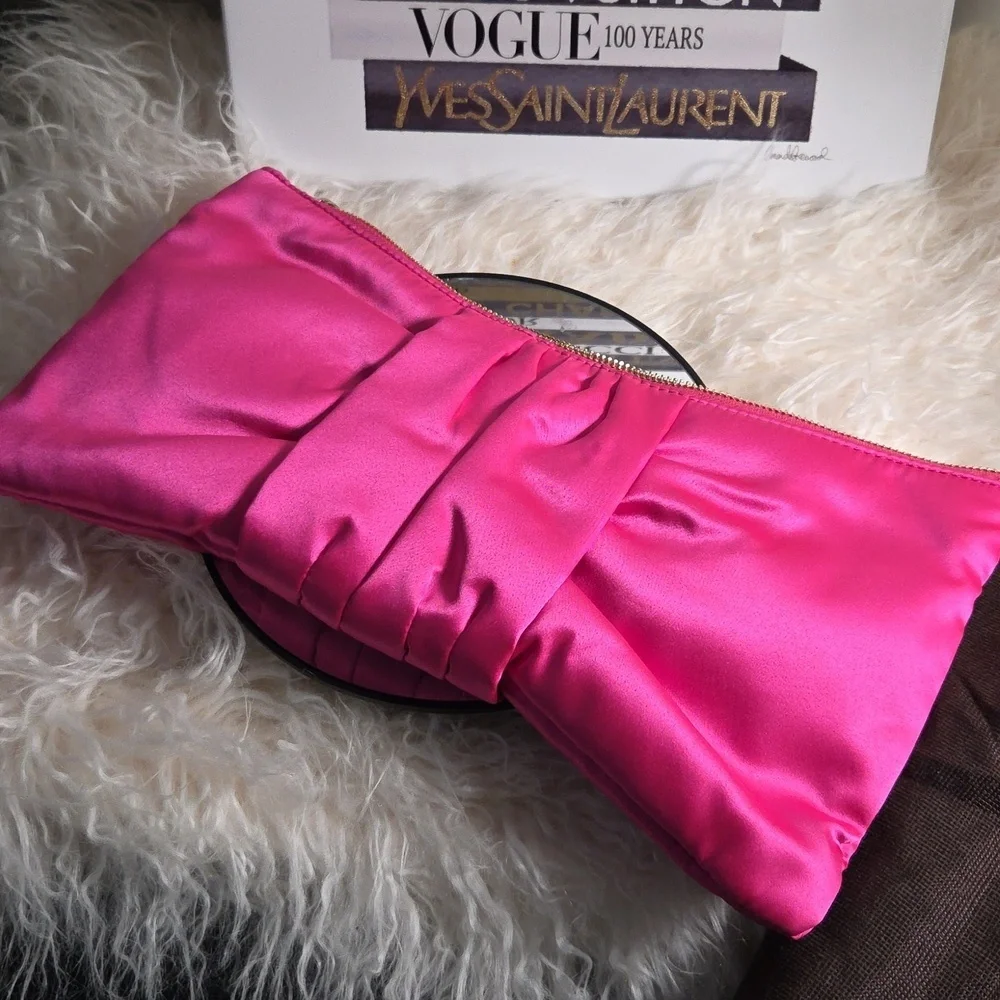 Kate Spade NWTs Evening Belle Silka Bow Clutch
